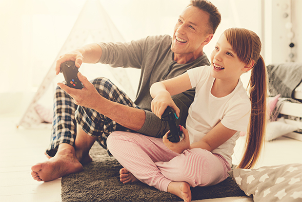 parent-and-child-gaming